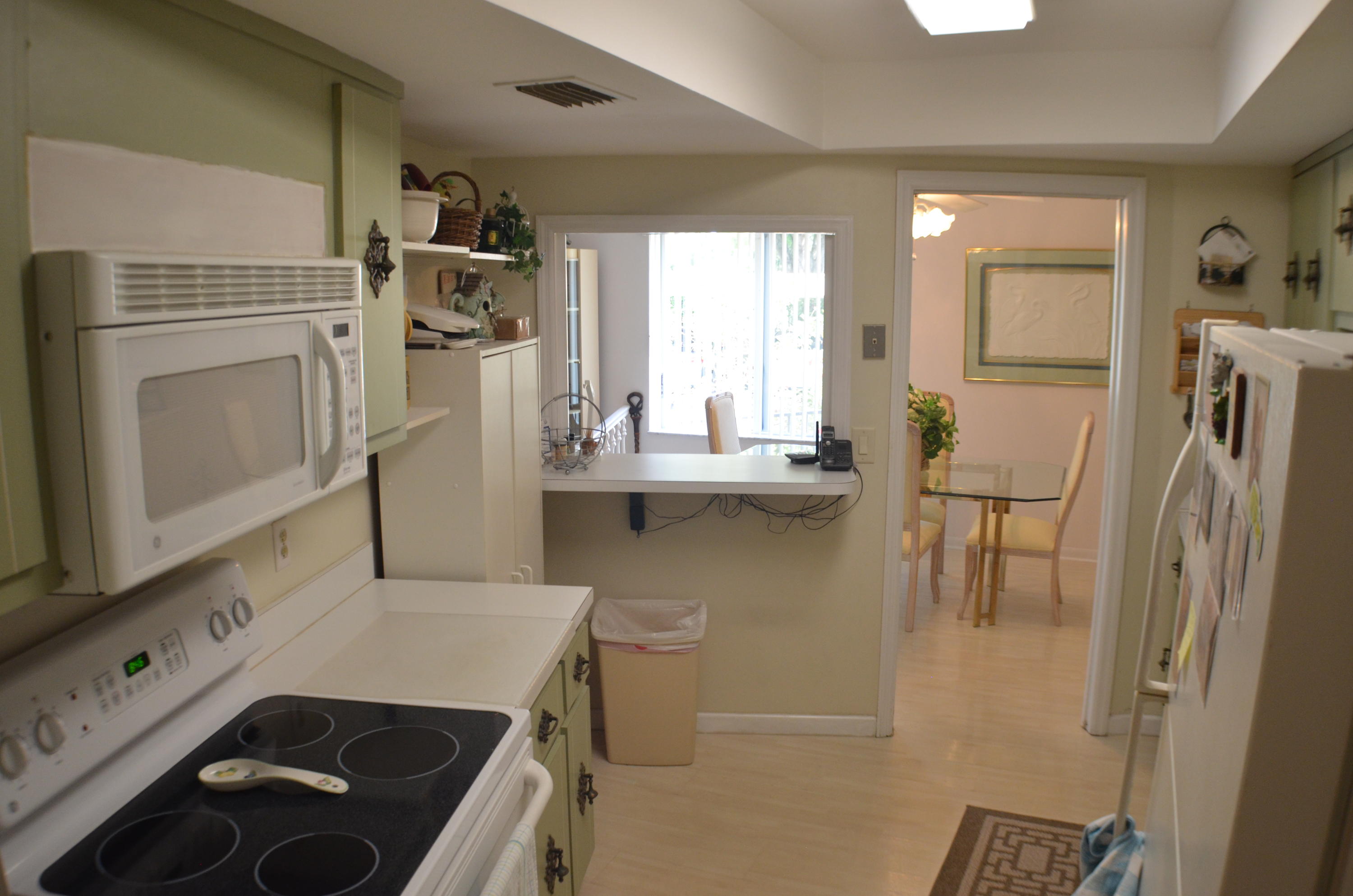 LONGWOOD CONDOMINIUM - Residential