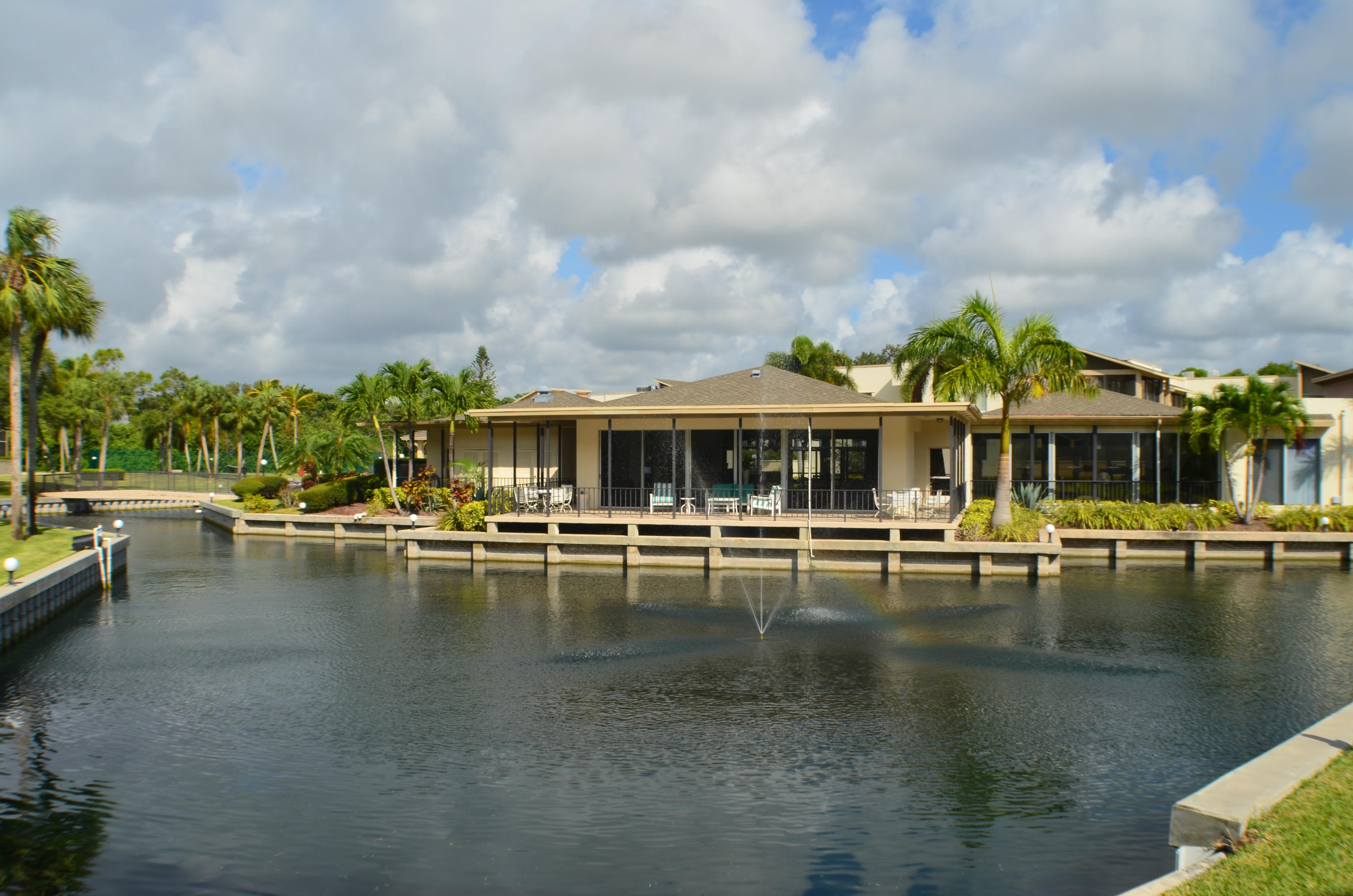 LONGWOOD CONDOMINIUM - Residential