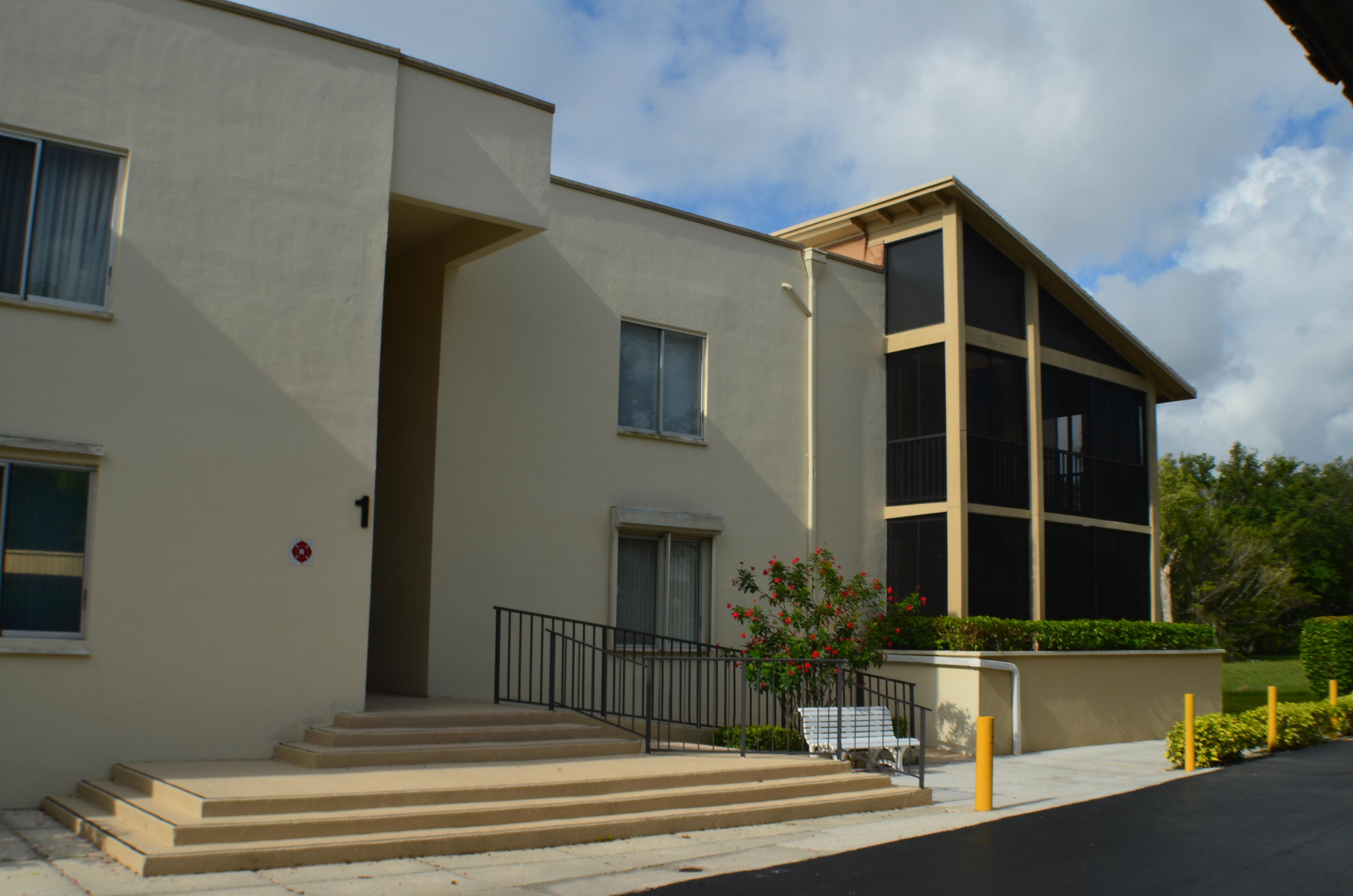 LONGWOOD CONDOMINIUM - Residential