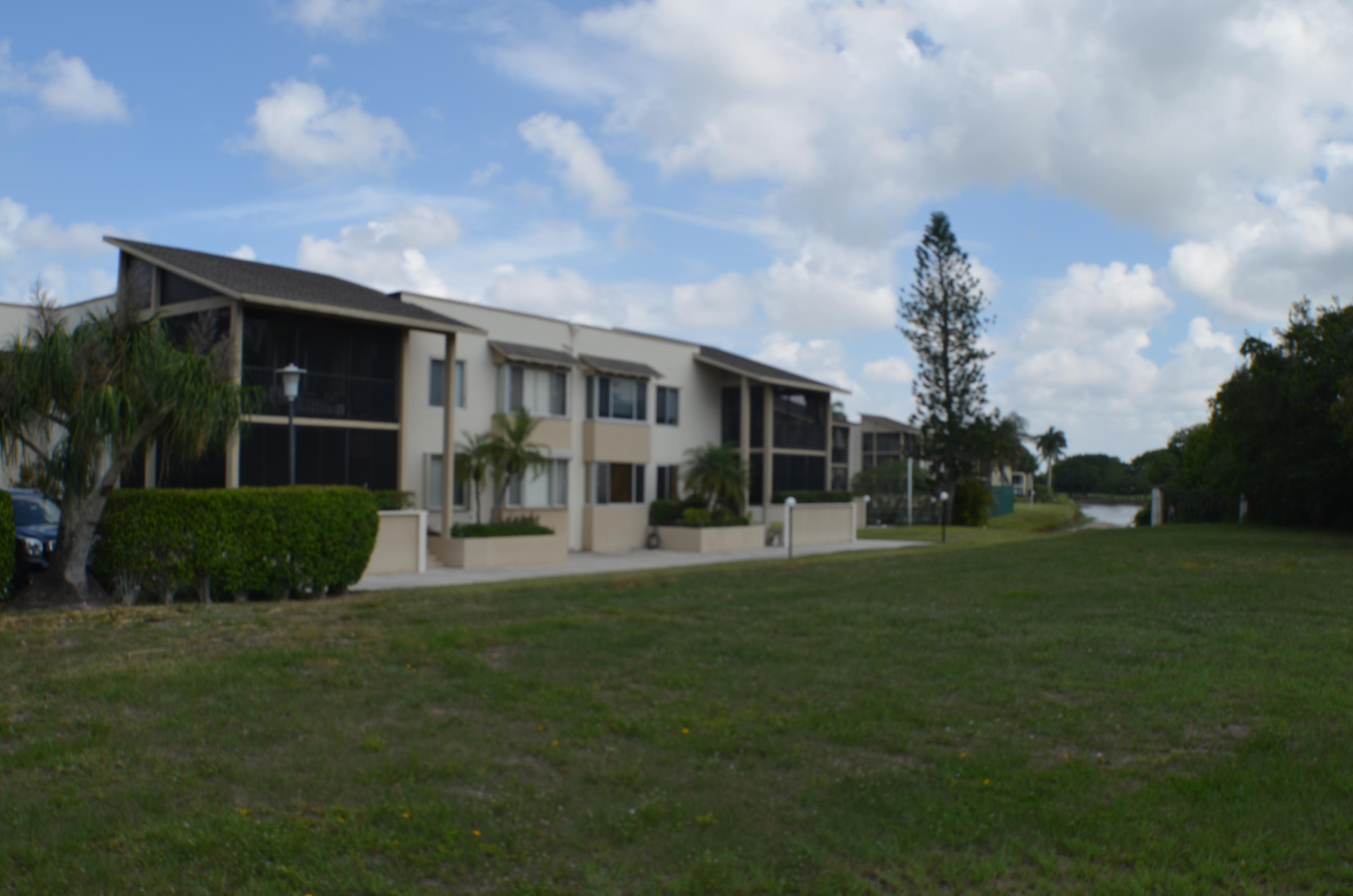 LONGWOOD CONDOMINIUM - Residential