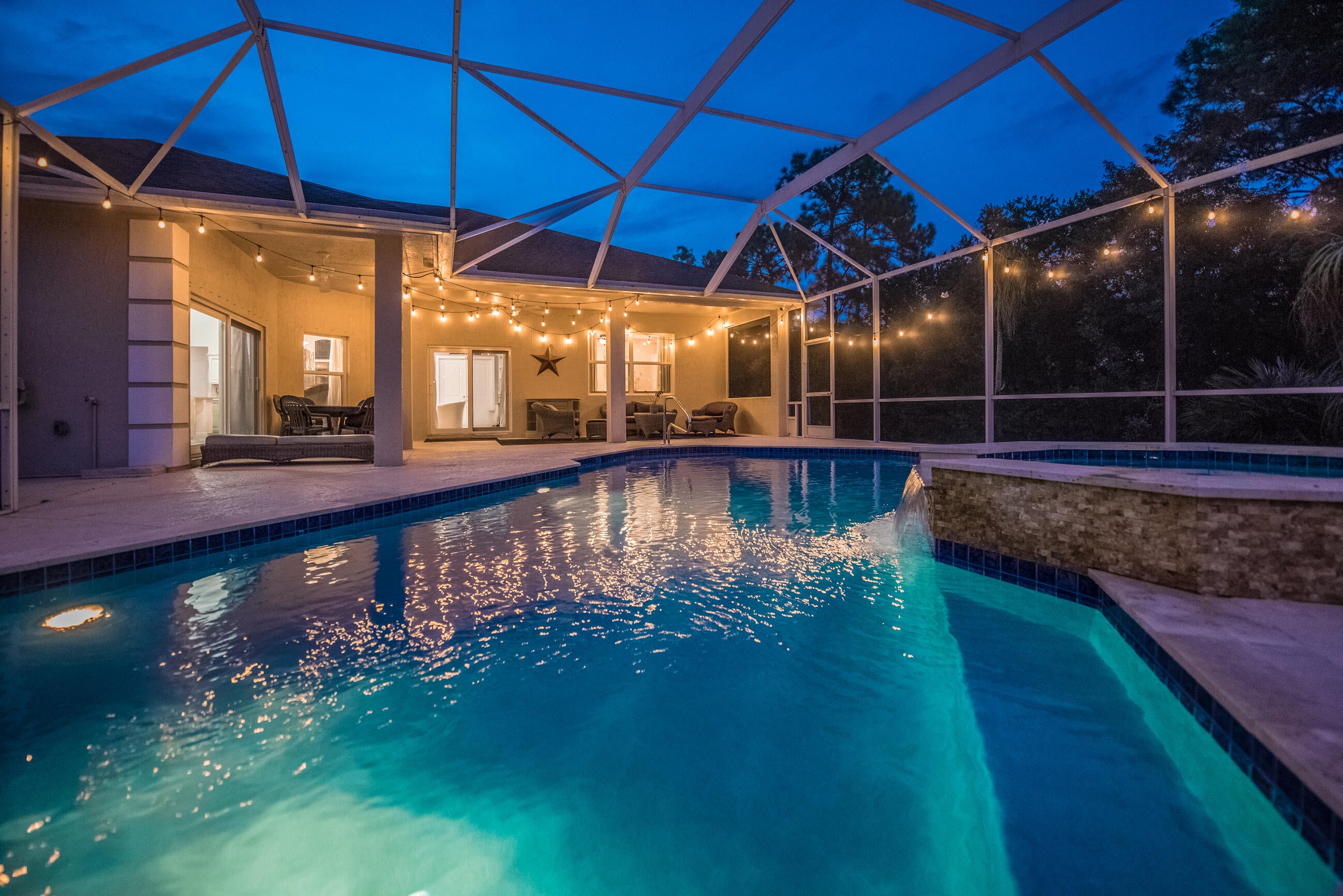10640 154th Road N