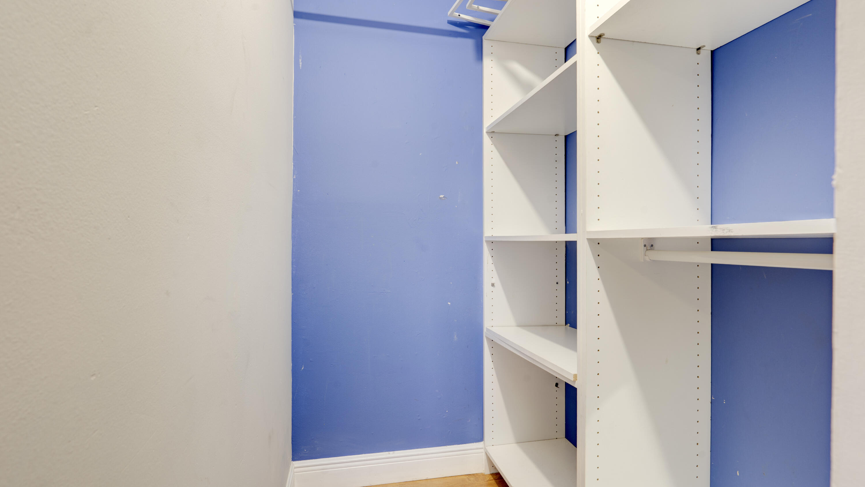 SUNNY PALMS VILLAS - Residential