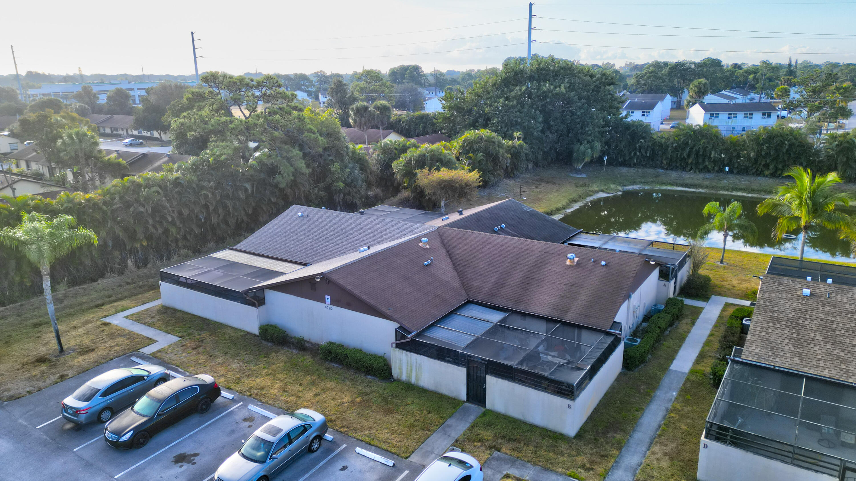 SUNNY PALMS VILLAS - Residential