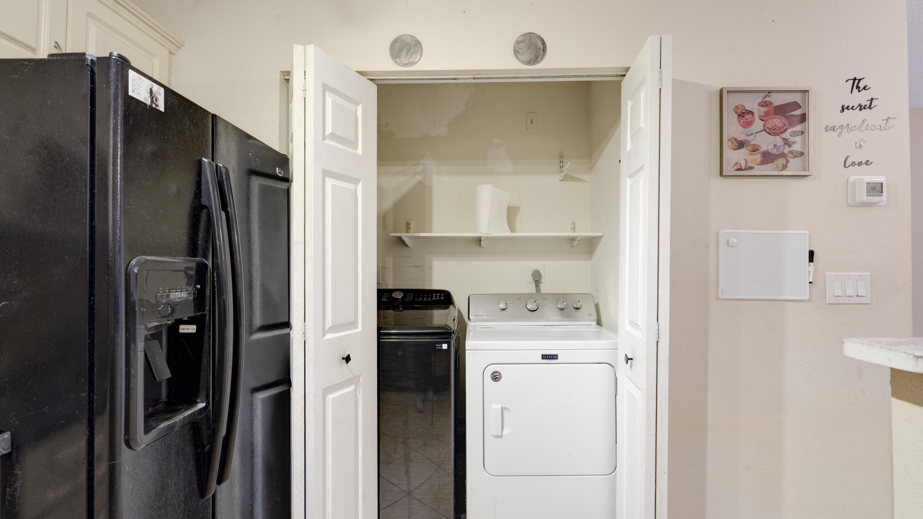 SUNNY PALMS VILLAS - Residential