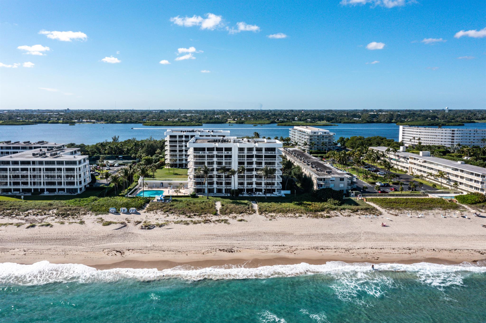 PALM BEACH STRATFORD - Residential