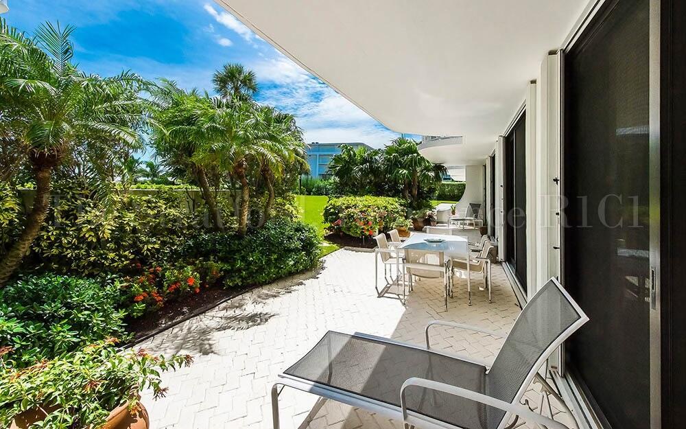 PALM BEACH STRATFORD - Residential