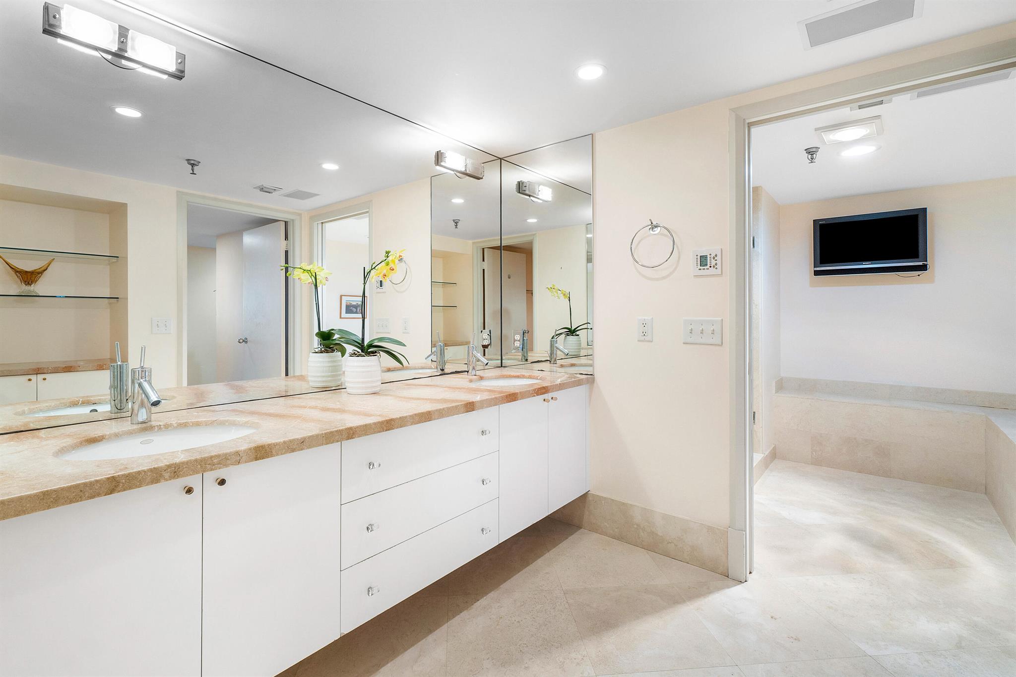 PALM BEACH STRATFORD - Residential