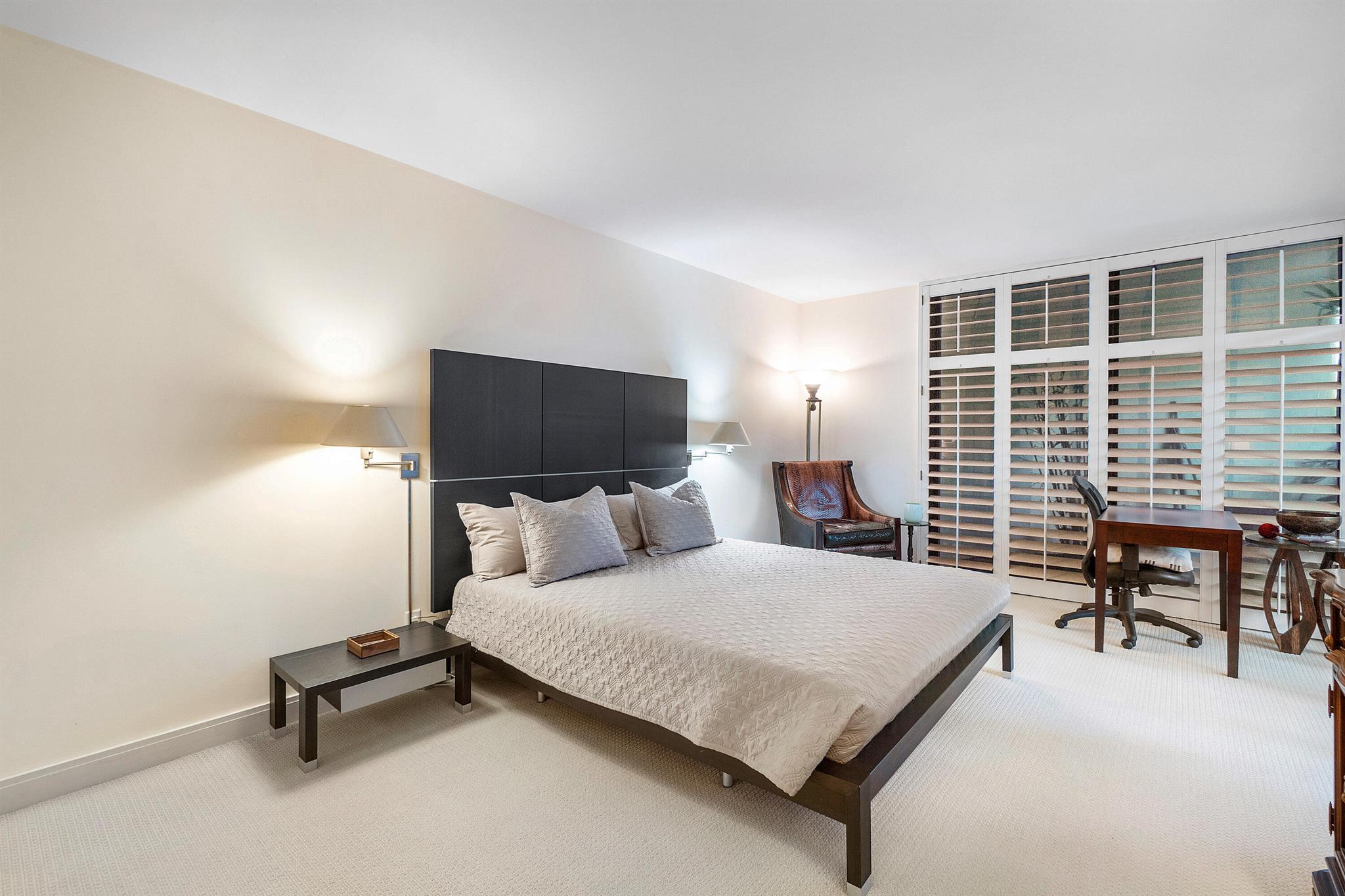 PALM BEACH STRATFORD - Residential