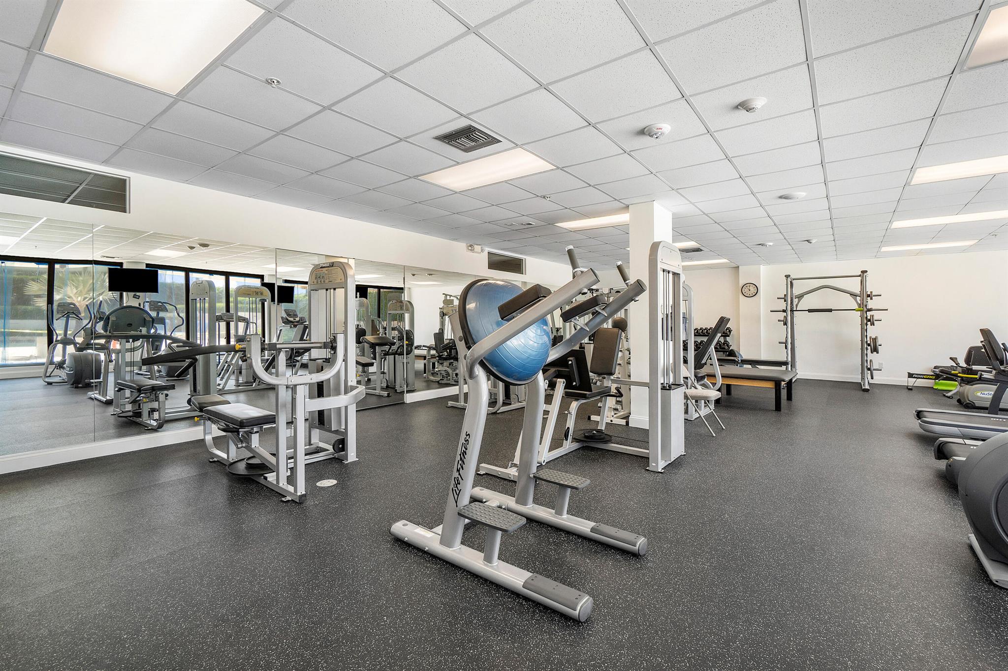 PALM BEACH STRATFORD - Residential