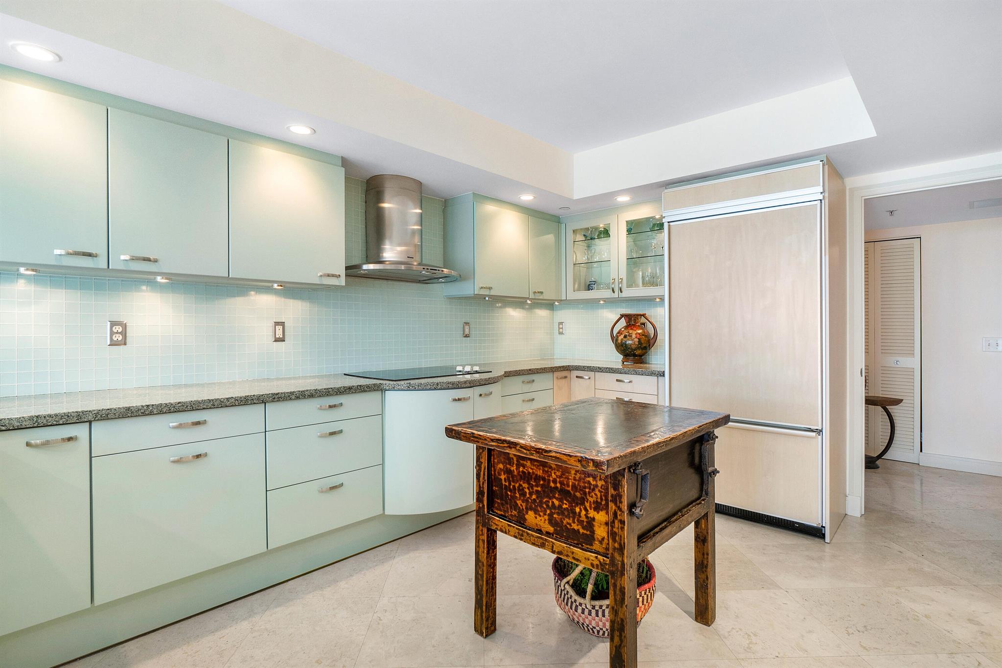 PALM BEACH STRATFORD - Residential