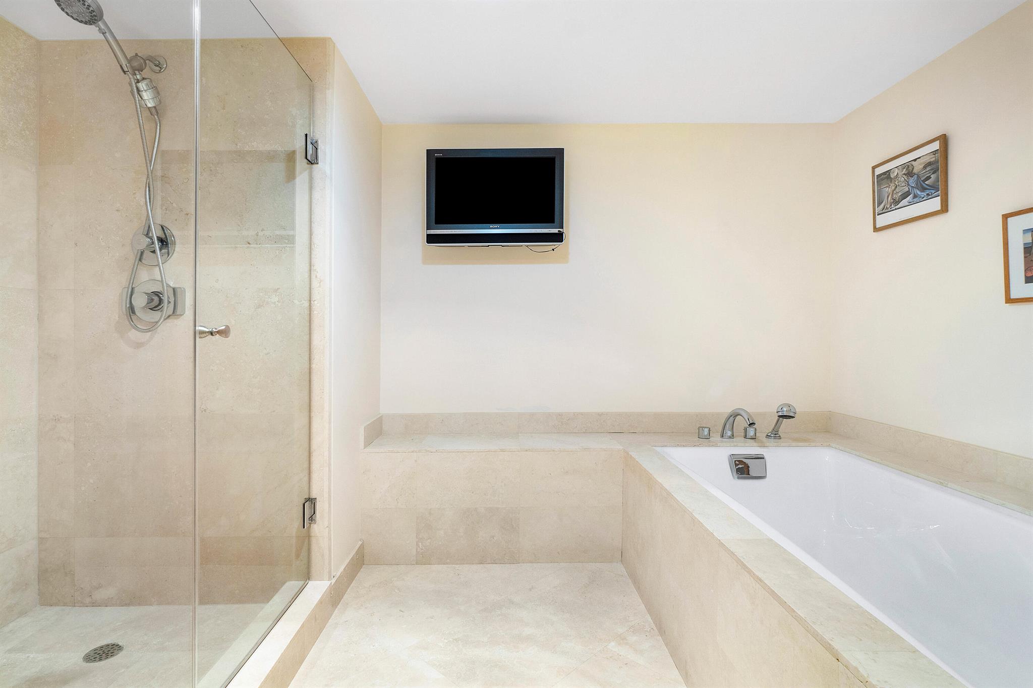 PALM BEACH STRATFORD - Residential