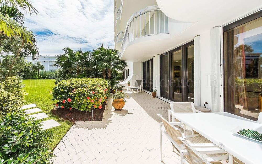 PALM BEACH STRATFORD - Residential