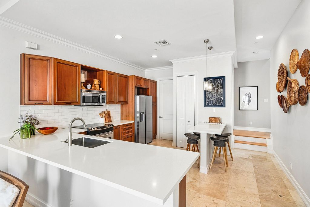 Photo of 150 NE 6th Avenue #C, Delray Beach, FL 33483 (MLS # R11167802)