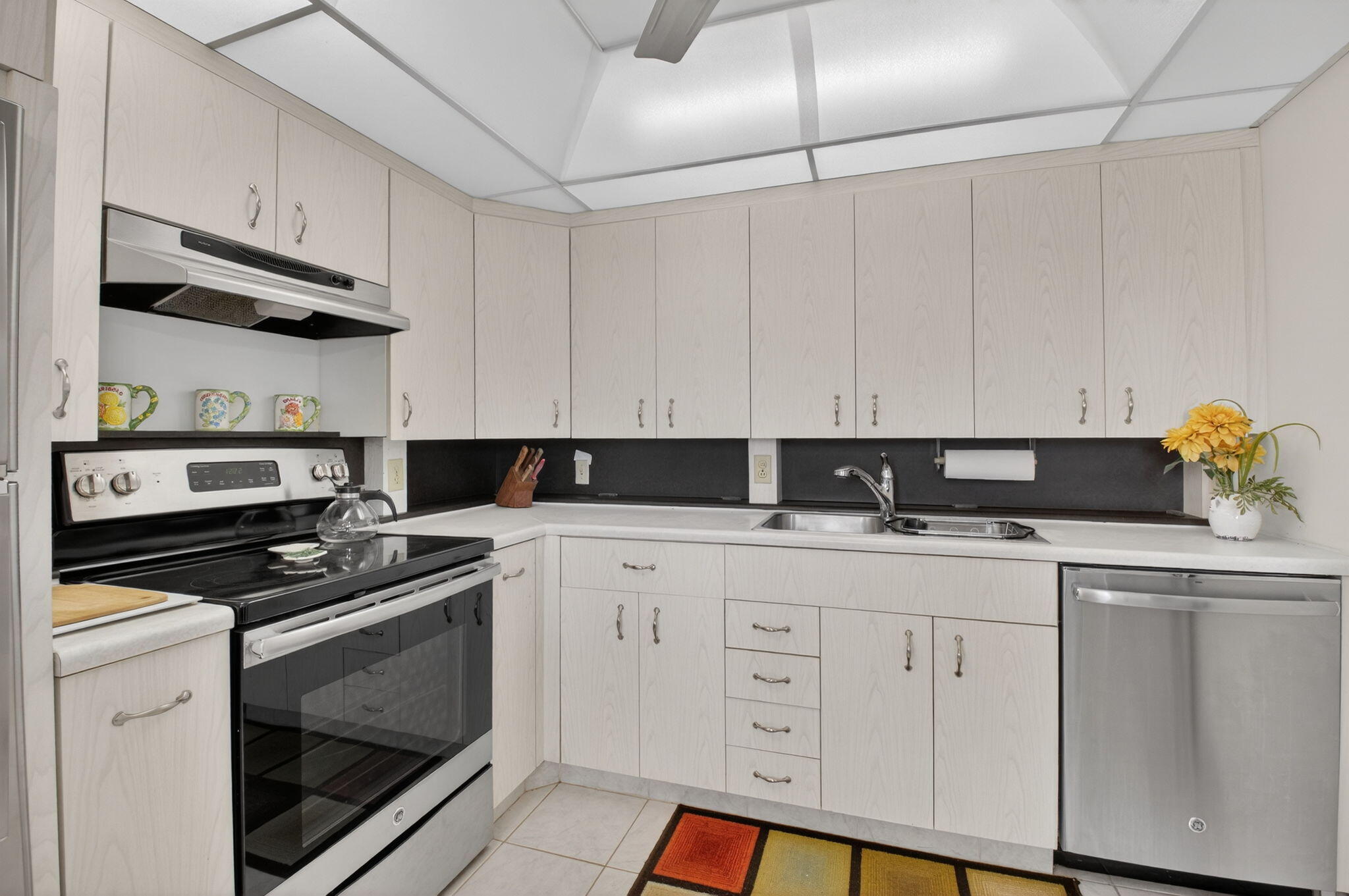 REXFORD AT CENTURY VILLAGE CONDO - Residential