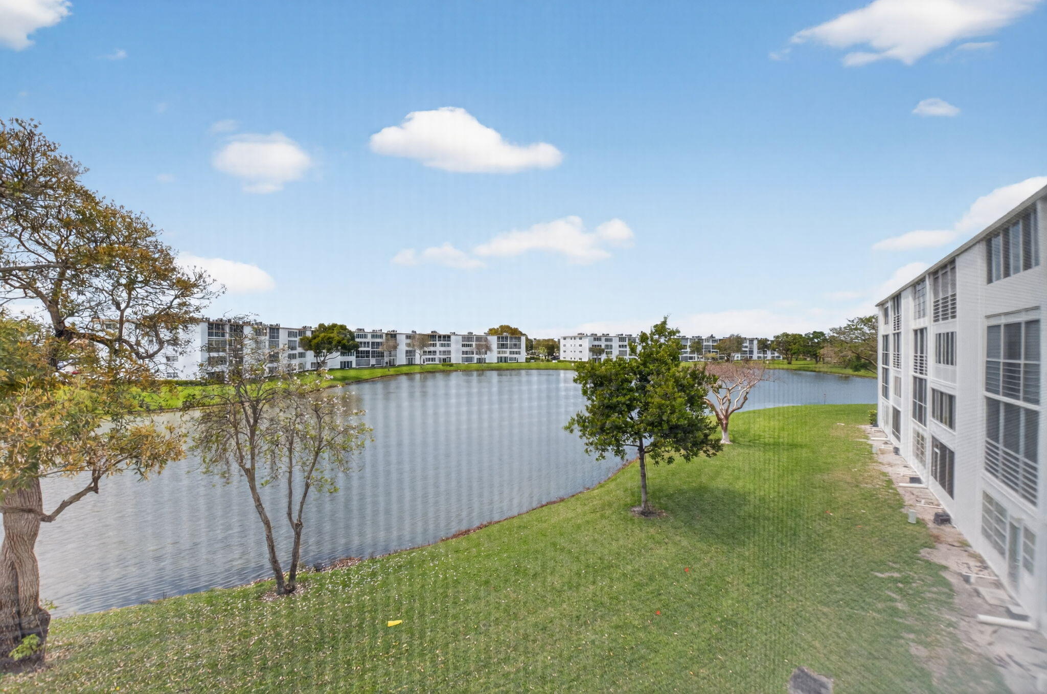 REXFORD AT CENTURY VILLAGE CONDO - Residential
