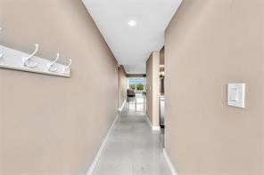 Whitehall I - Residential