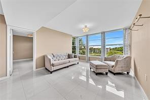 Whitehall I - Residential