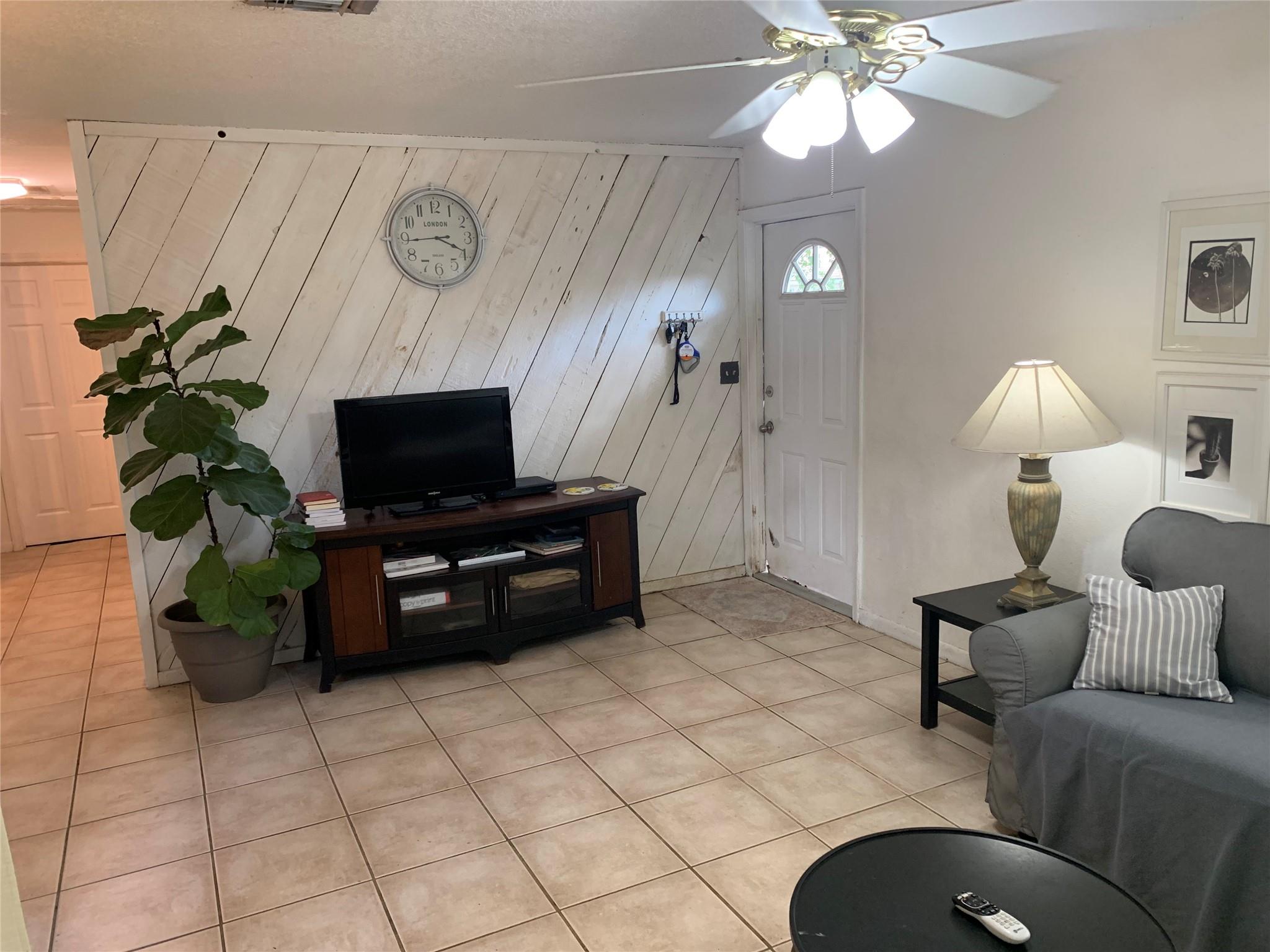 Ramblewood South 78-19 B - Residential