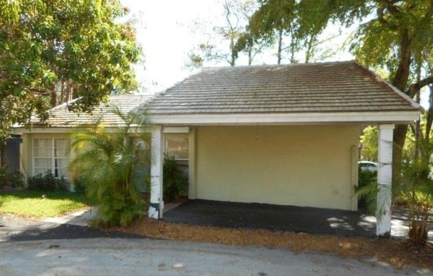 3 bedrooms / 2 bathrooms single family home with carport. No HOA. A-Rated schools. Showings may require 24 hour notice. Seller requires 30 day post-occupancy. All offers to be submitted with Proof of Funds, Pre-approvals/DU.
Conveniently located just minutes away from shopping, parks, restaurants, etc.
Can immediately be rented.