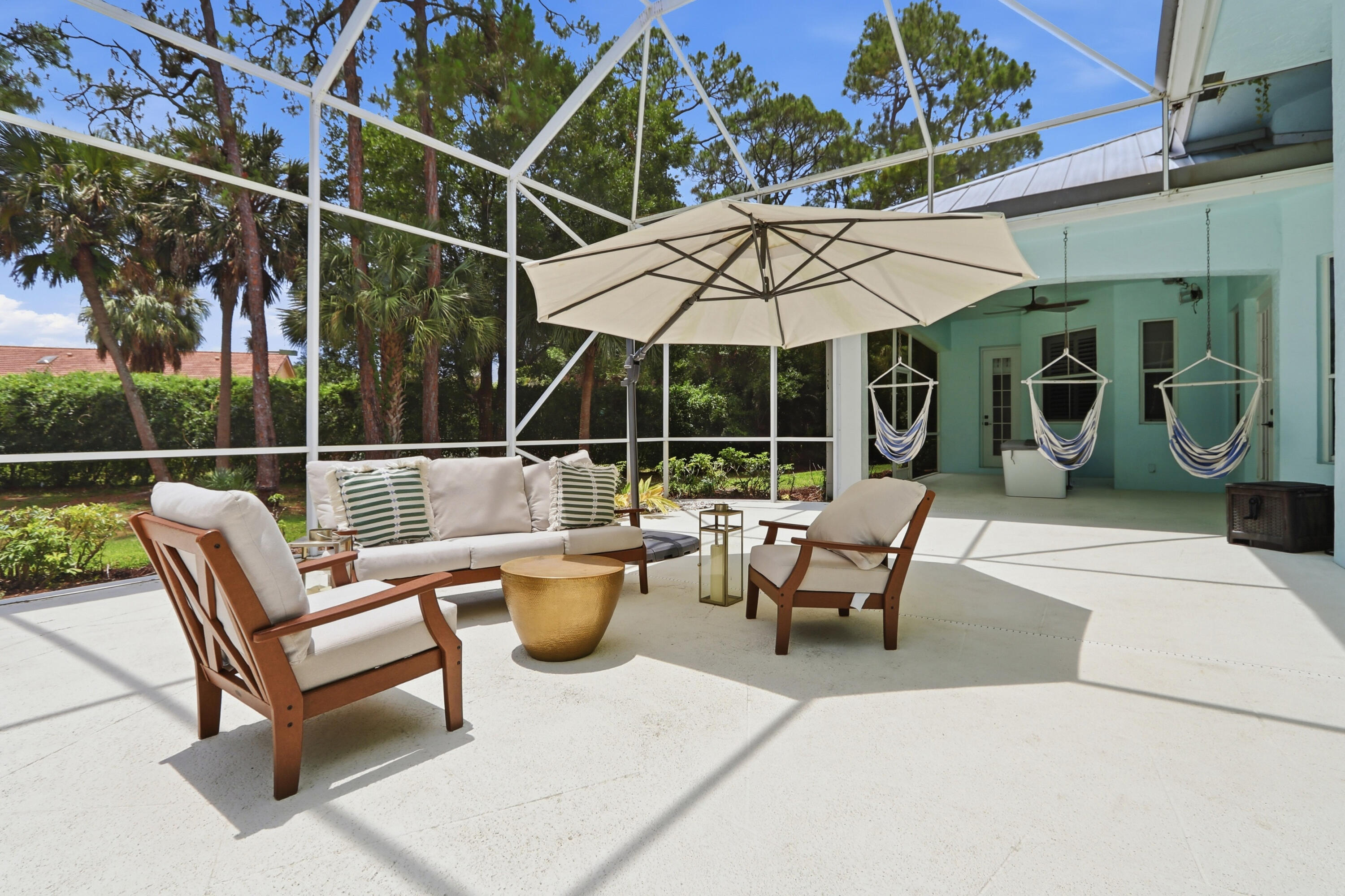 14737 Morgan Close