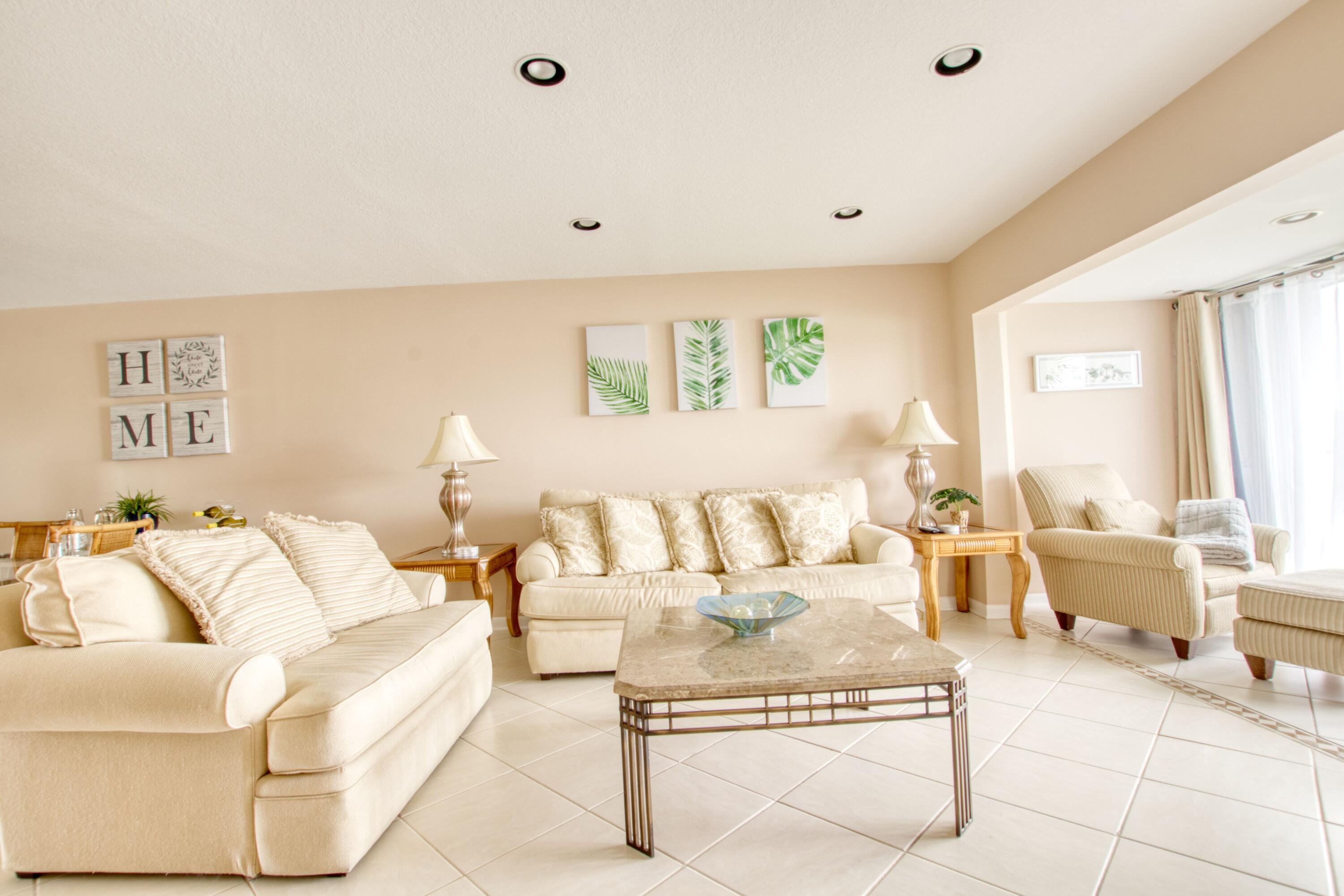 4272 D Este Court 305, Lake Worth FL 33467
