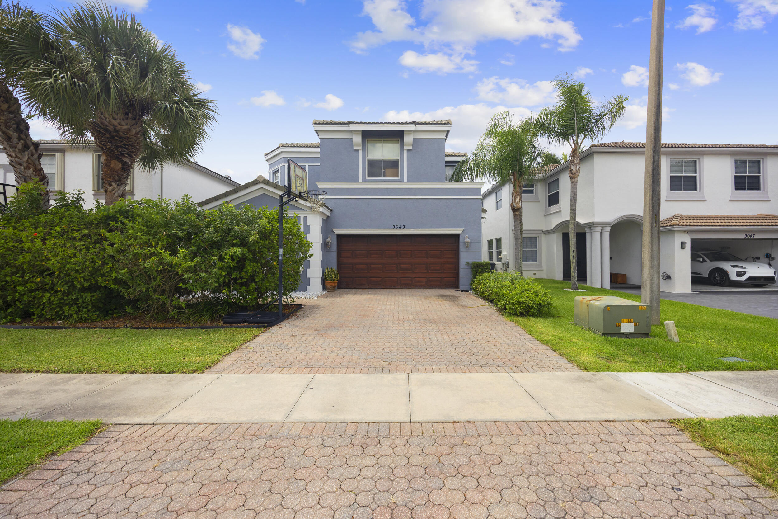 9049 Dupont Place