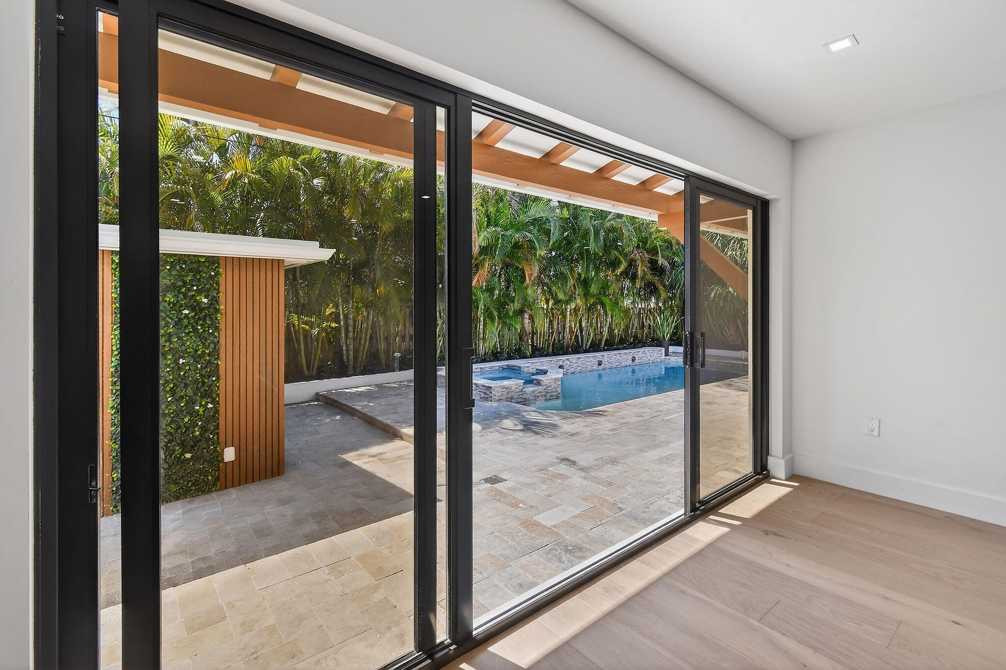 BROADMOOR SEC 1 - Residential