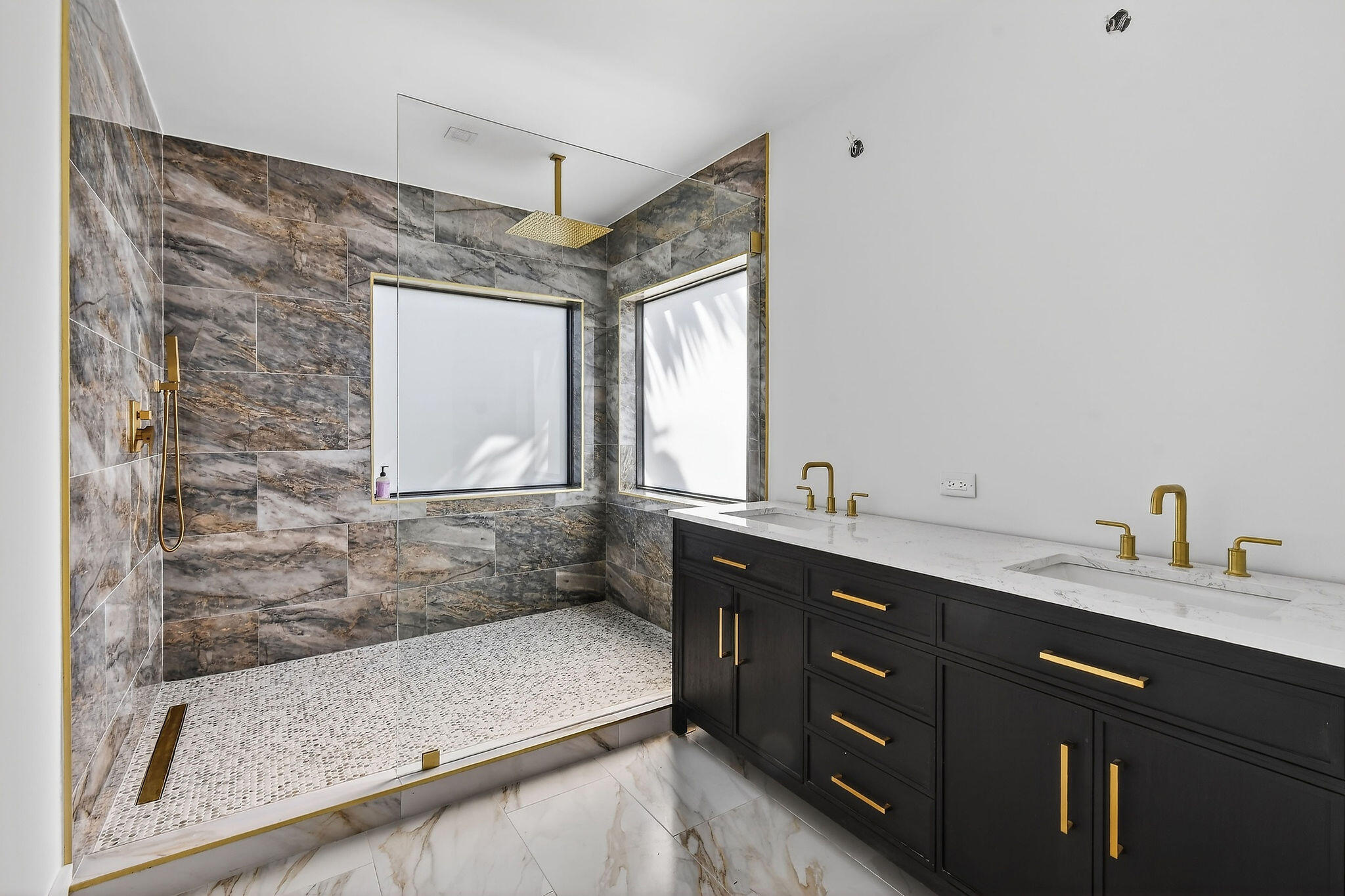 BROADMOOR SEC 1 - Residential