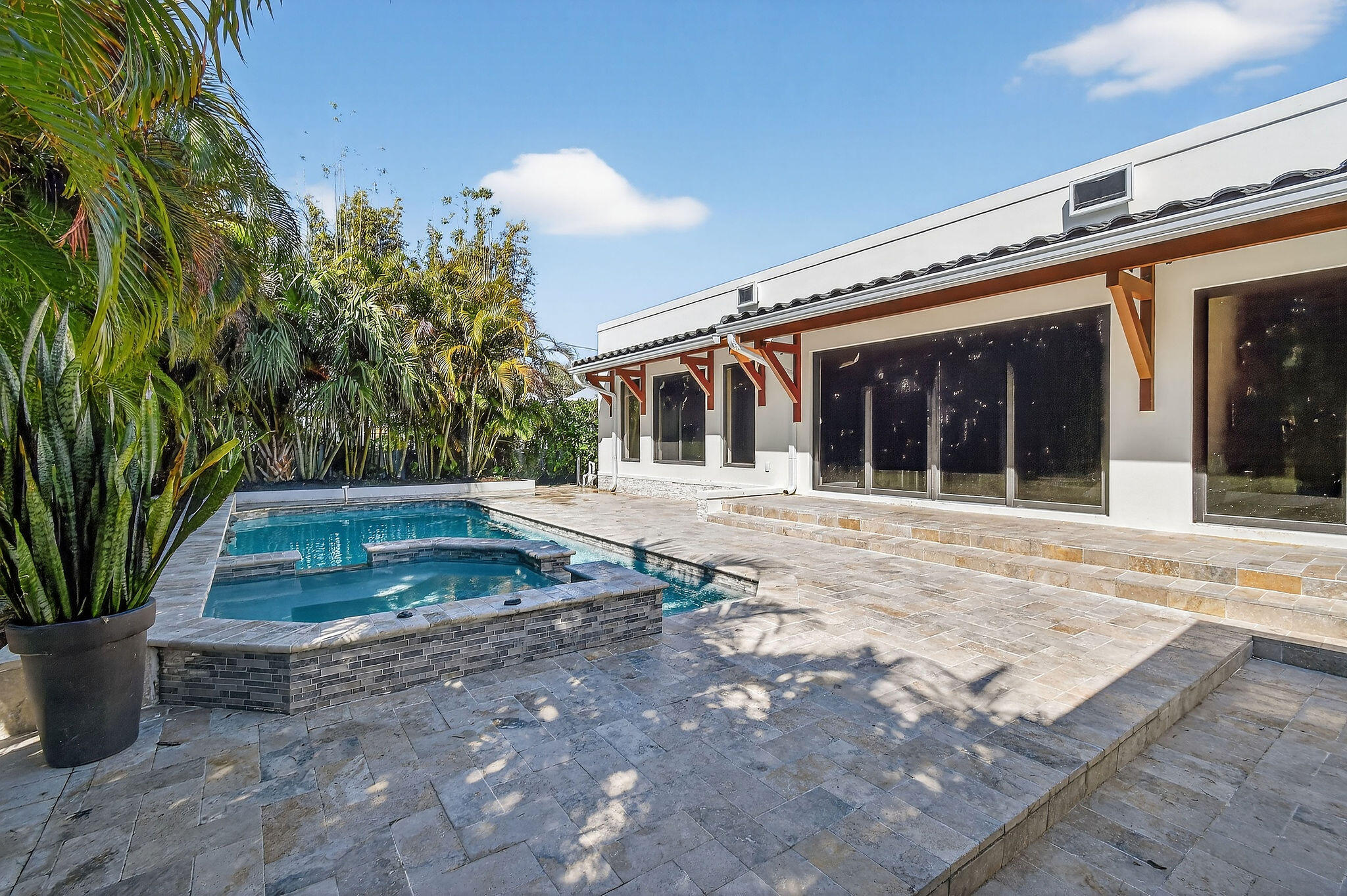 BROADMOOR SEC 1 - Residential