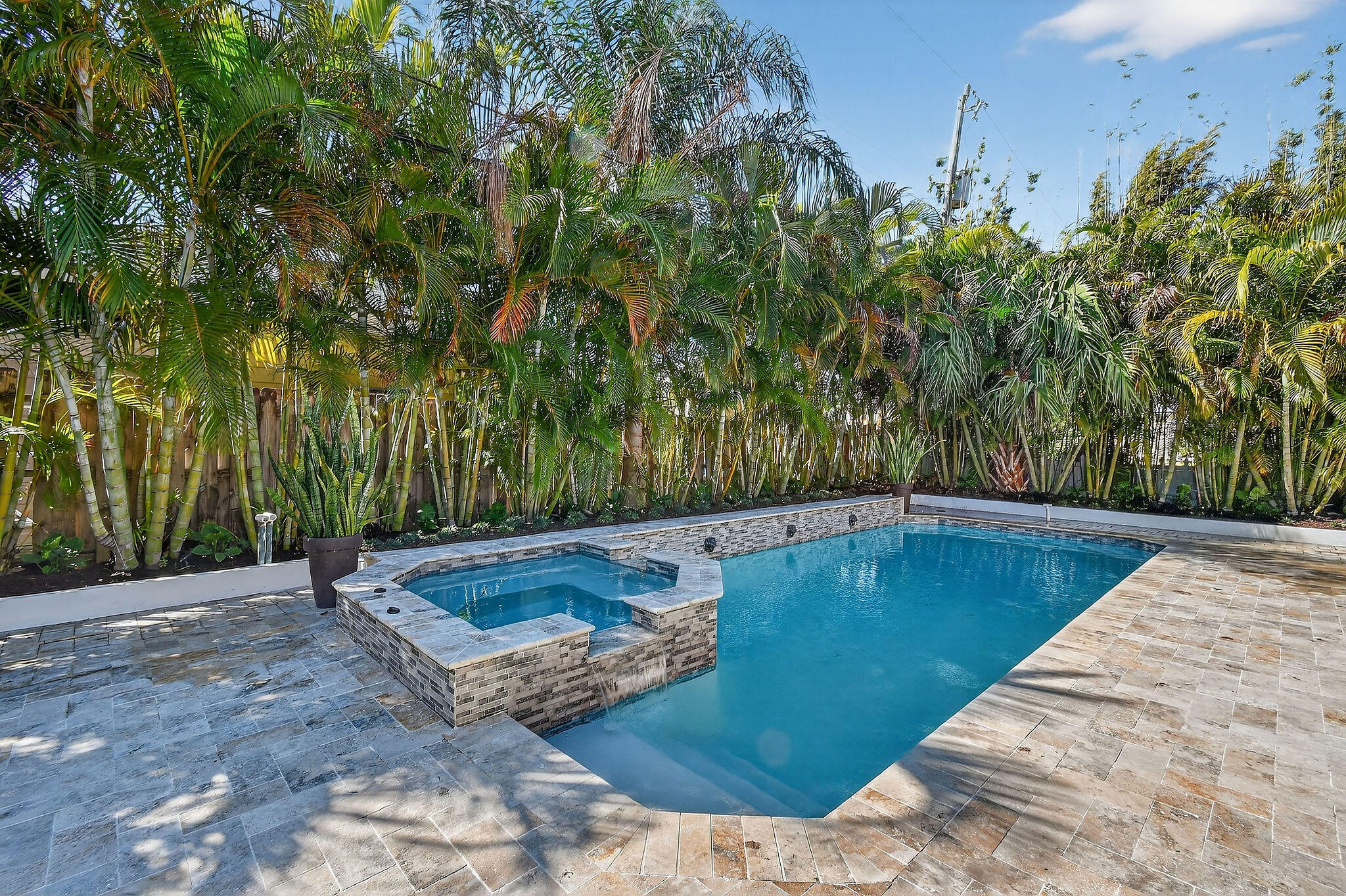 BROADMOOR SEC 1 - Residential