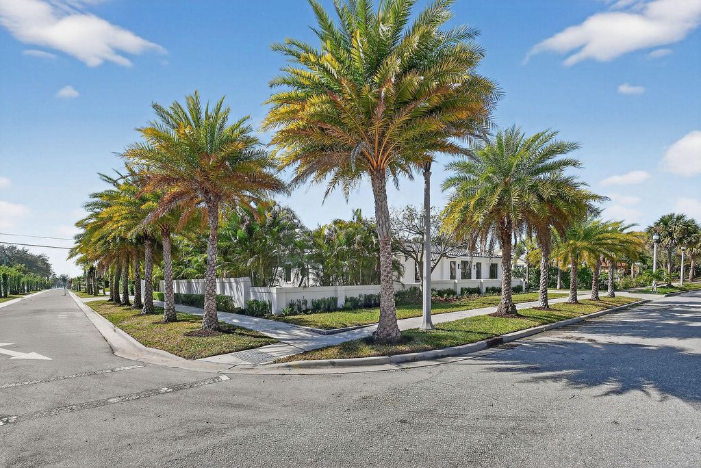 Photo of 326 Palmetto Street, West Palm Beach, FL 33405 (MLS # R11166096)