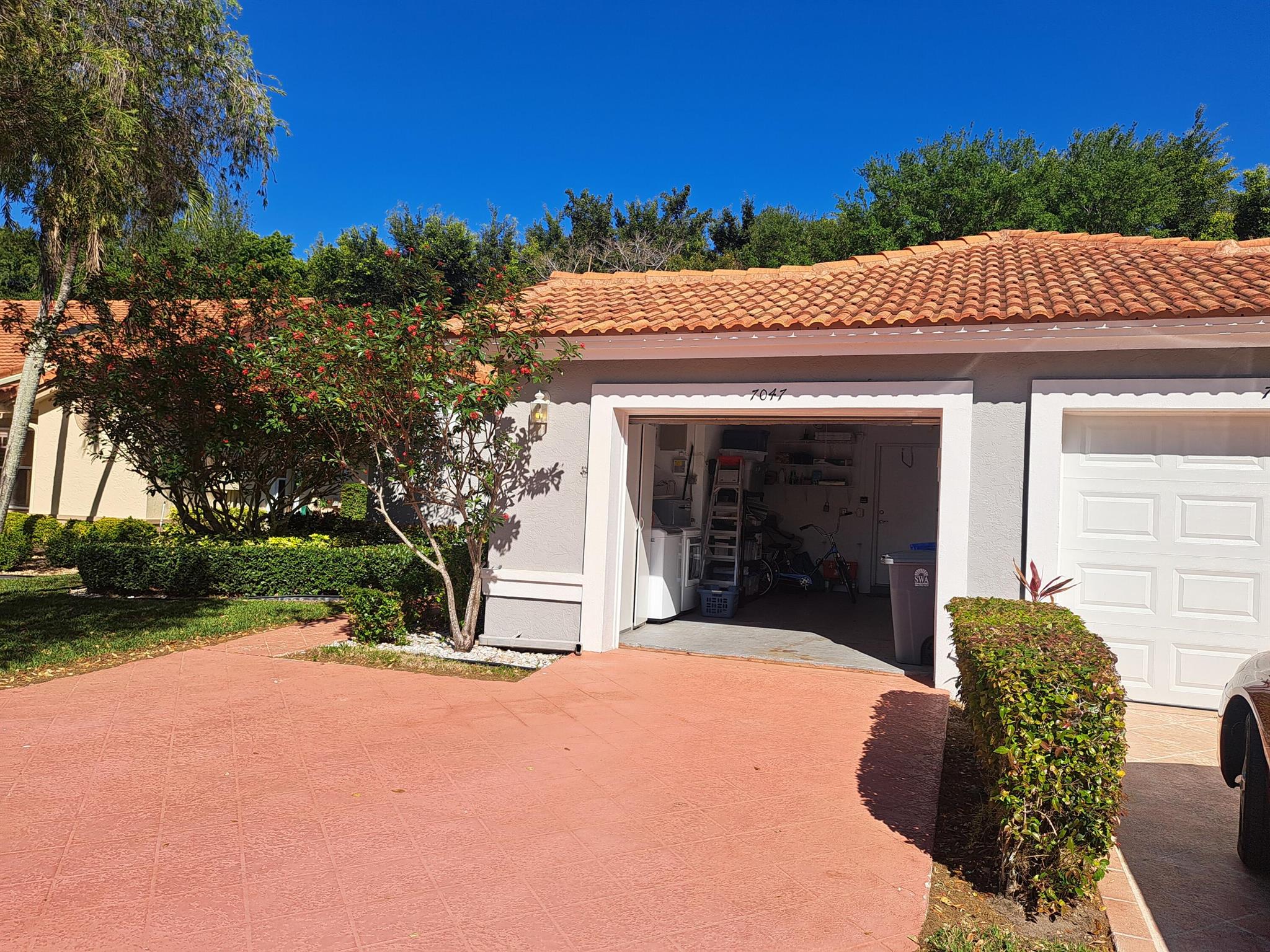 PALM ISLES I, II AND III - Residential