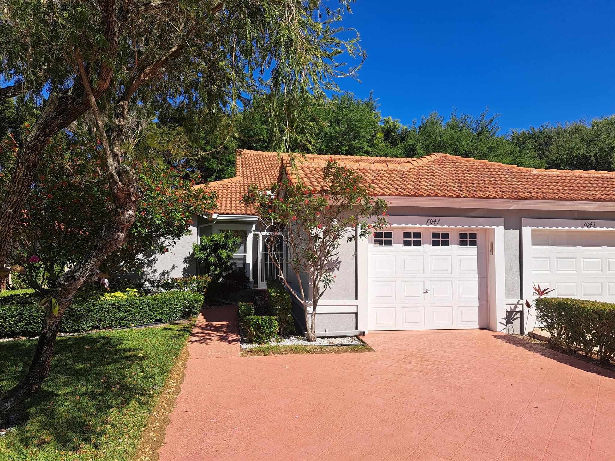 PALM ISLES I, II AND III - Residential