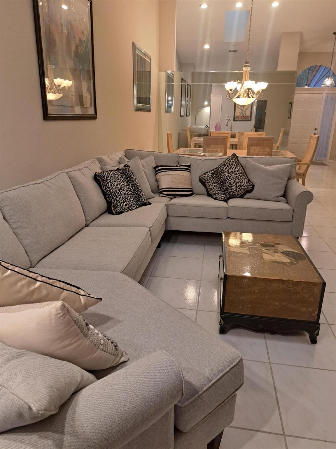 7047 Summer Tree Drive