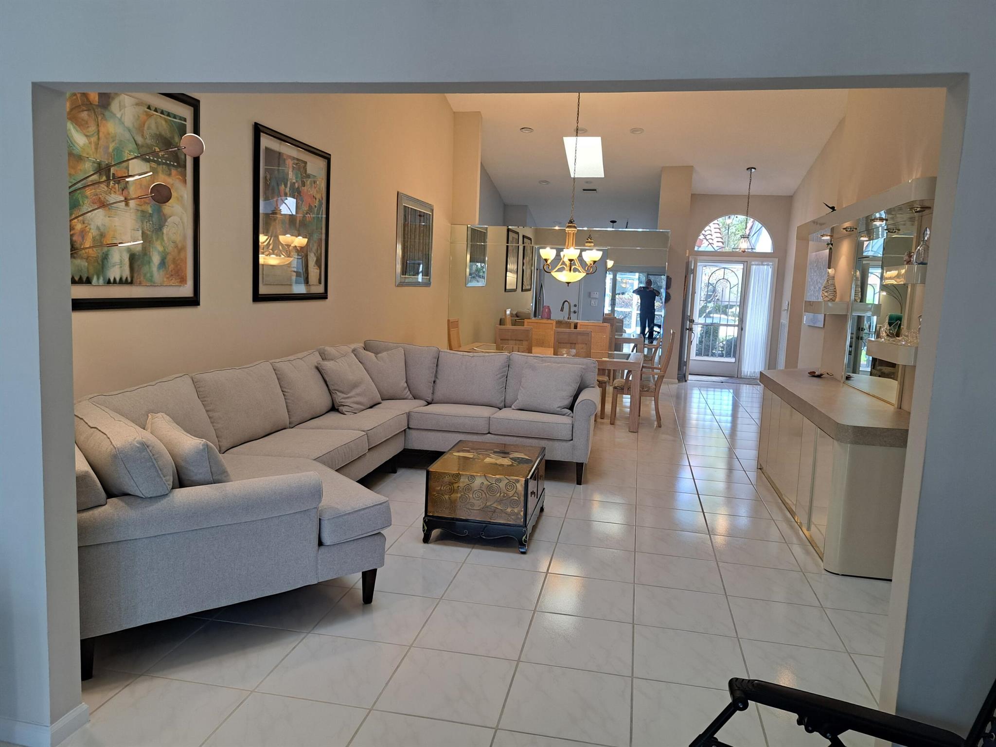 7047 Summer Tree Drive