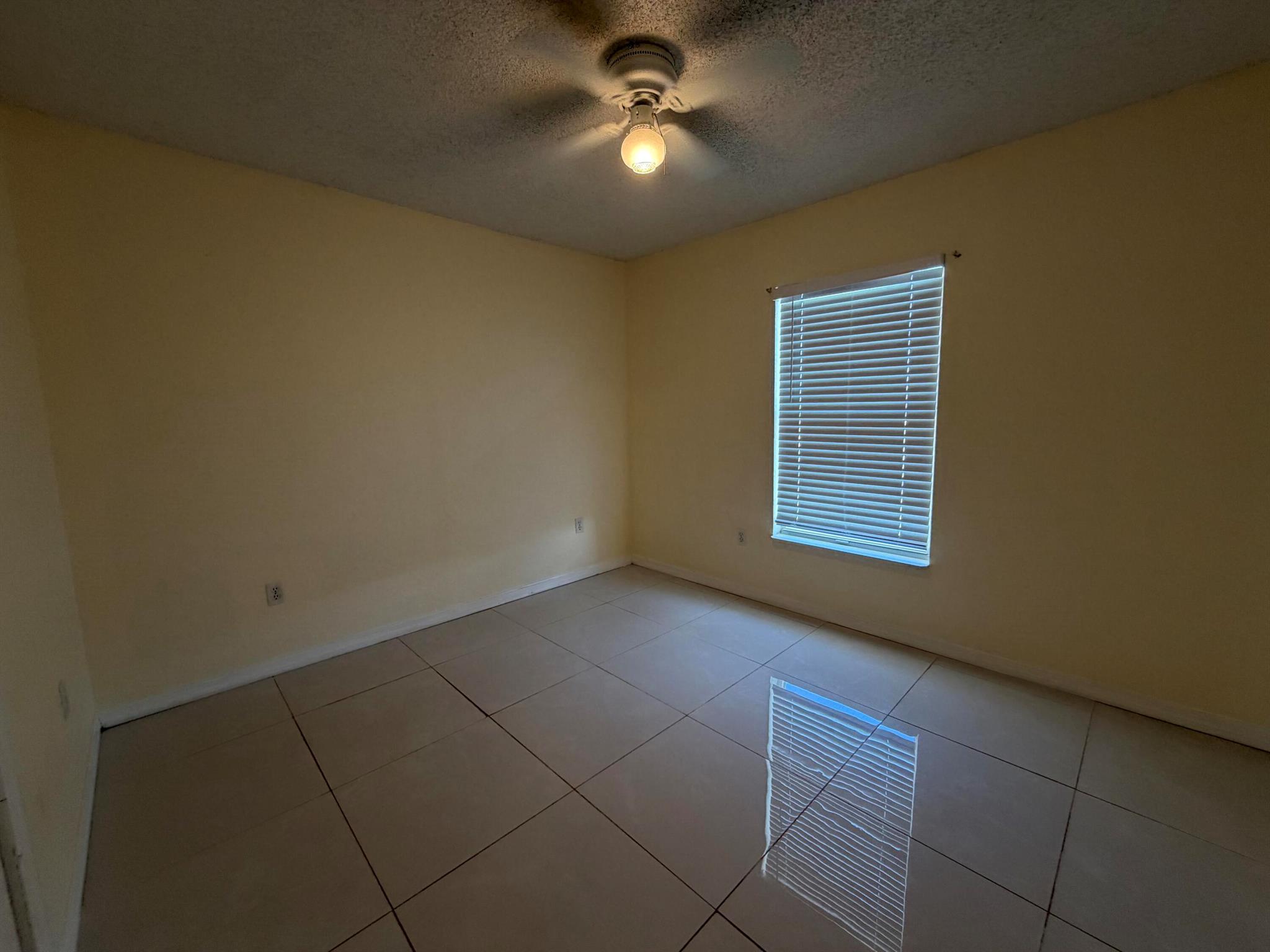 PORT ST LUCIE SECTION 21 - Residential Lease