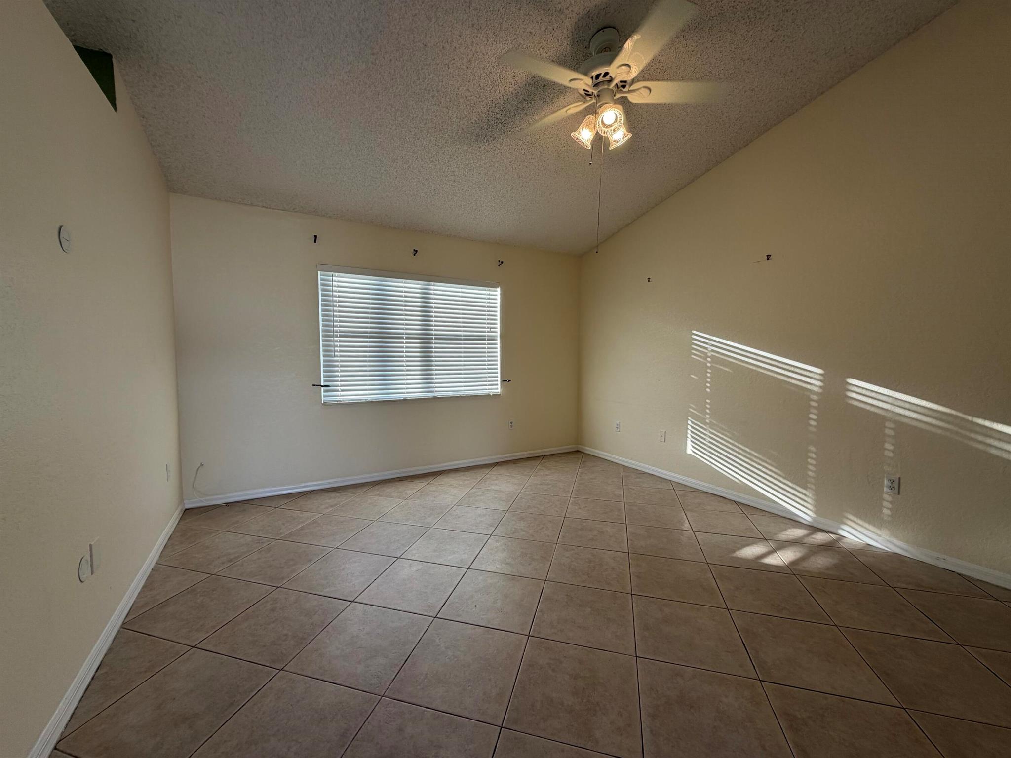 PORT ST LUCIE SECTION 21 - Residential Lease