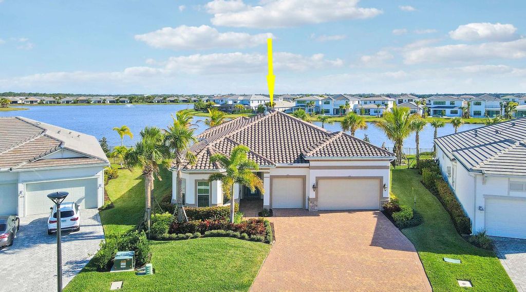 Photo of 10874 Stellar Circle Circle, Palm Beach Gardens, FL 33412 (MLS # R11156489)