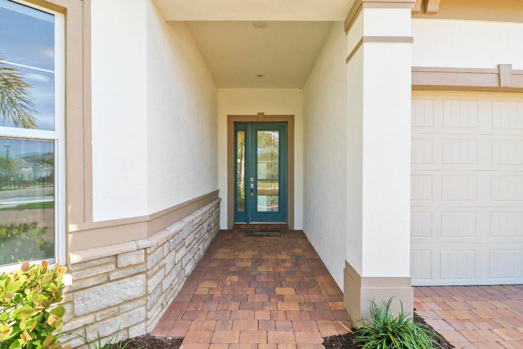 Photo of 10874 Stellar Circle Circle, Palm Beach Gardens, FL 33412 (MLS # R11156489)