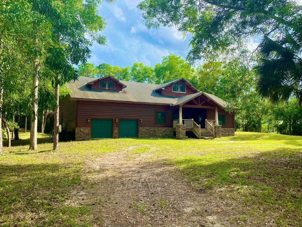 Photo of 11148 150 Court N, Jupiter, FL 33478 (MLS # R11115483)