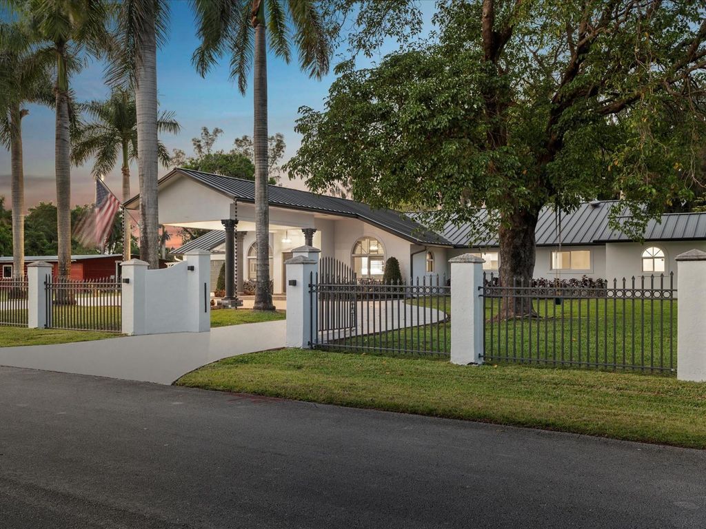 Photo of 17331 SW 65 Court, Southwest Ranches, FL 33331 (MLS # F10428147)