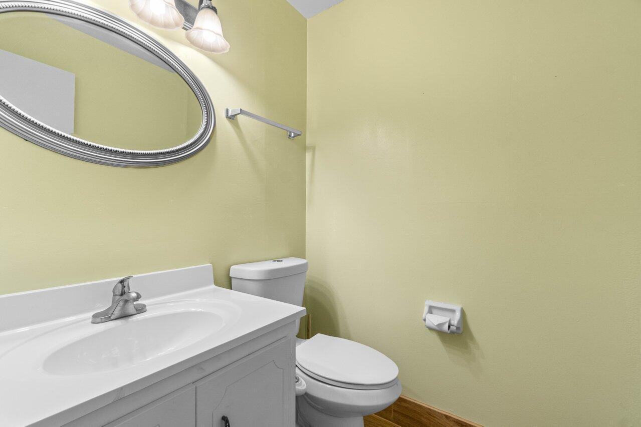 POINTE OVERLOOK CONDO - Residential