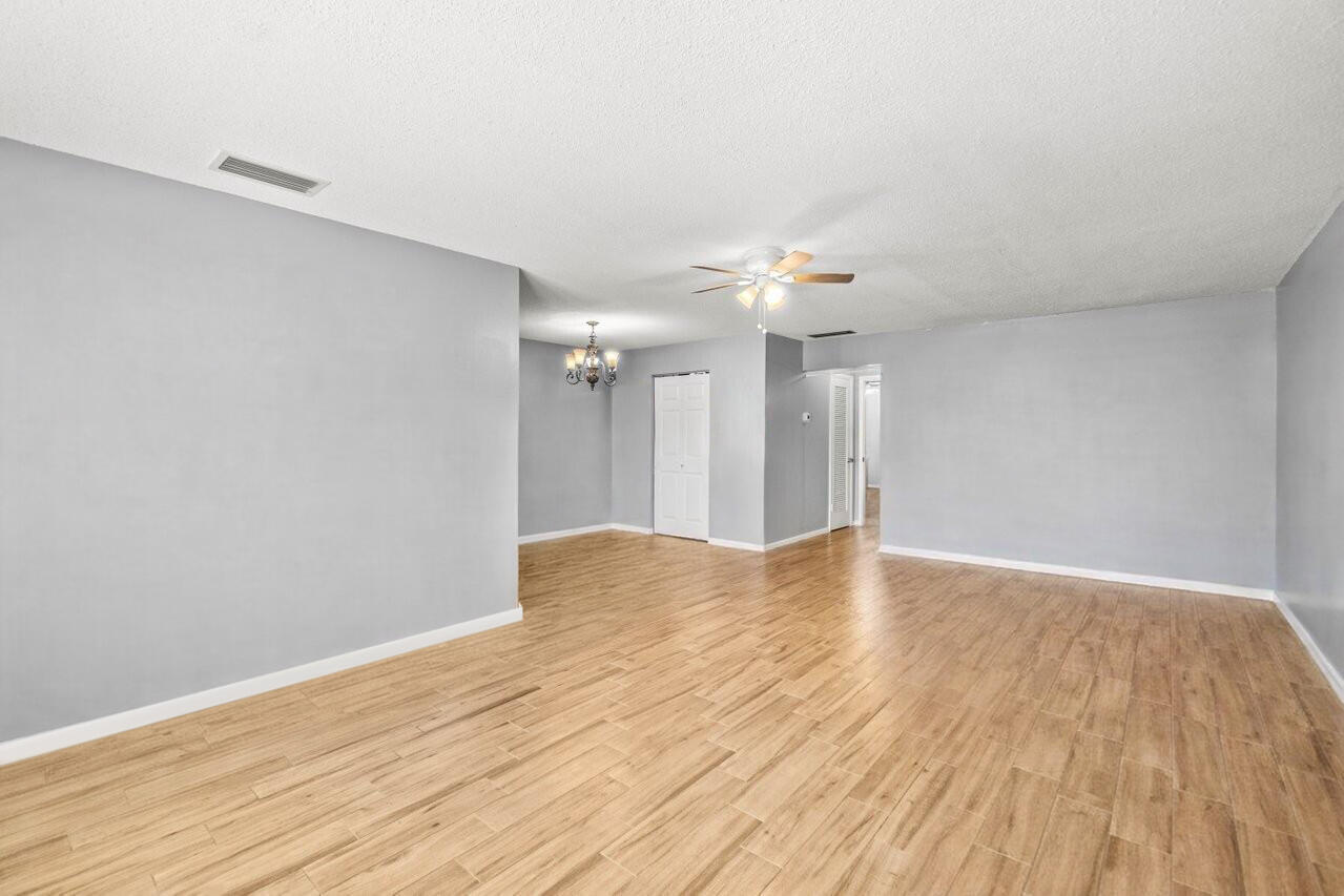 POINTE OVERLOOK CONDO - Residential