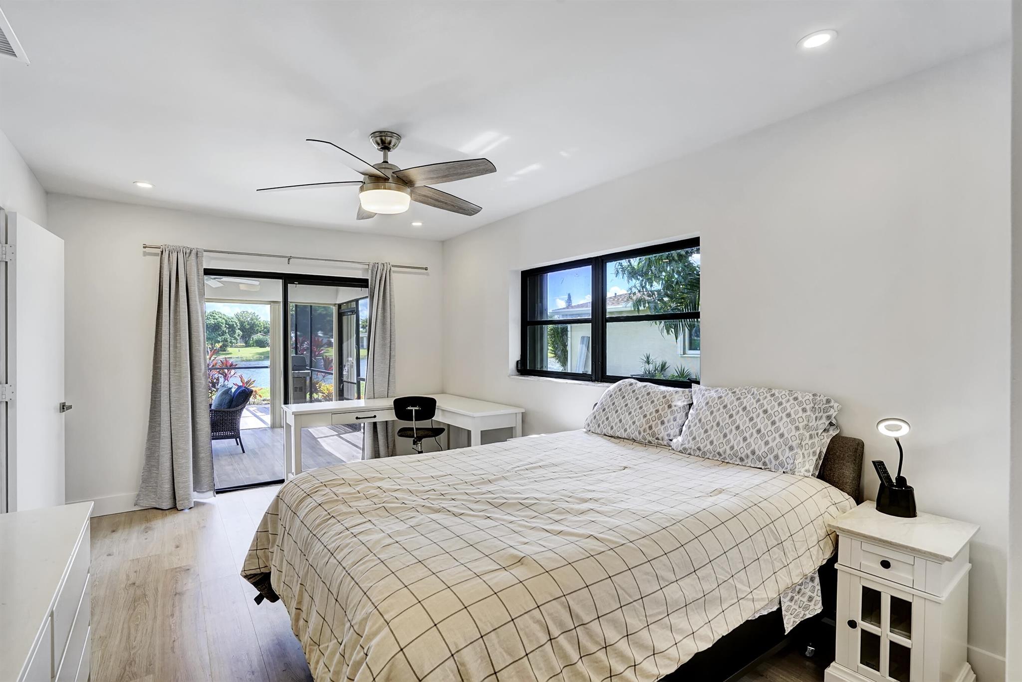 COCO WOOD LAKES SEC 1 - Residential Lease