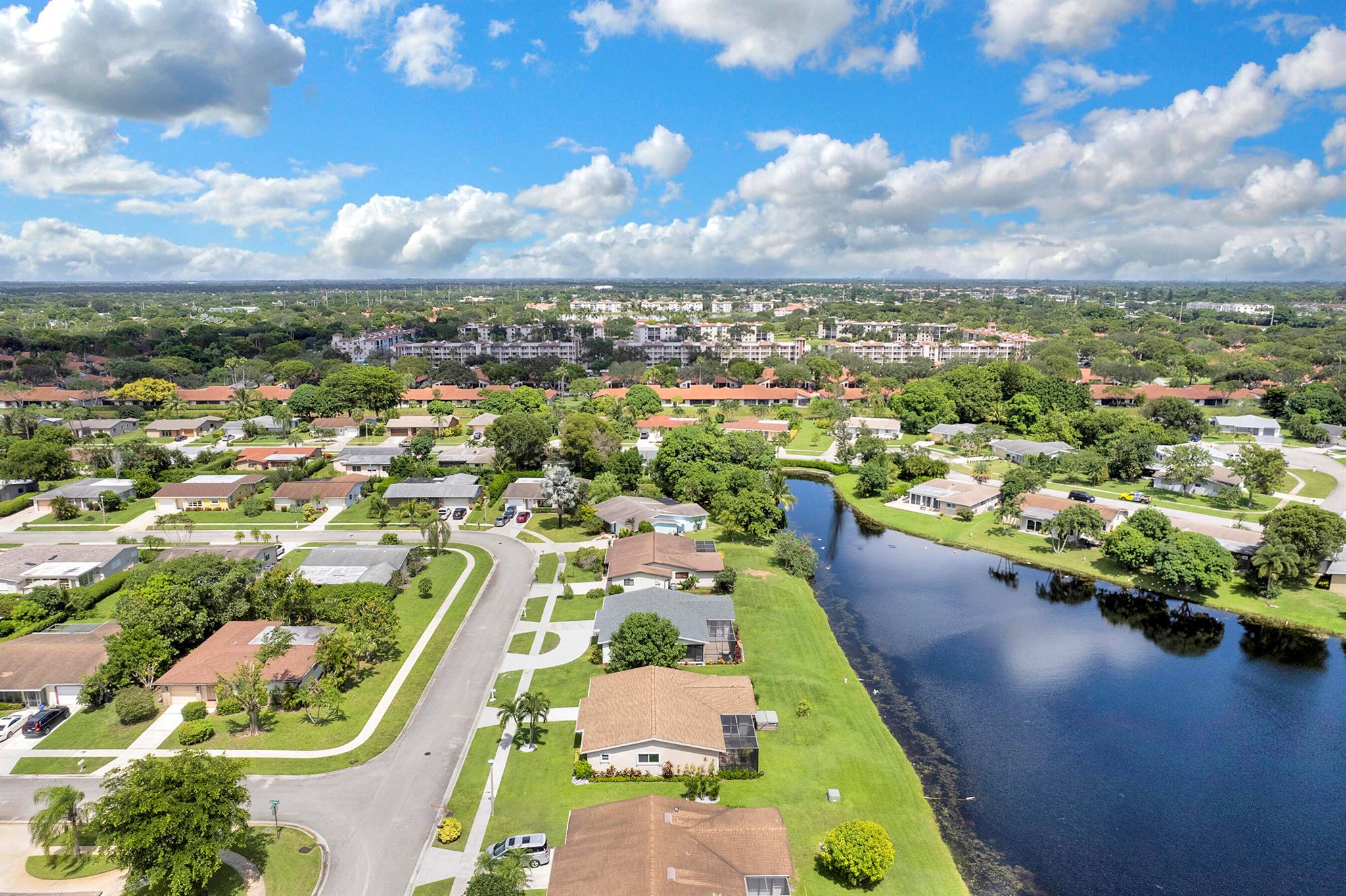 COCO WOOD LAKES SEC 1 - Residential Lease