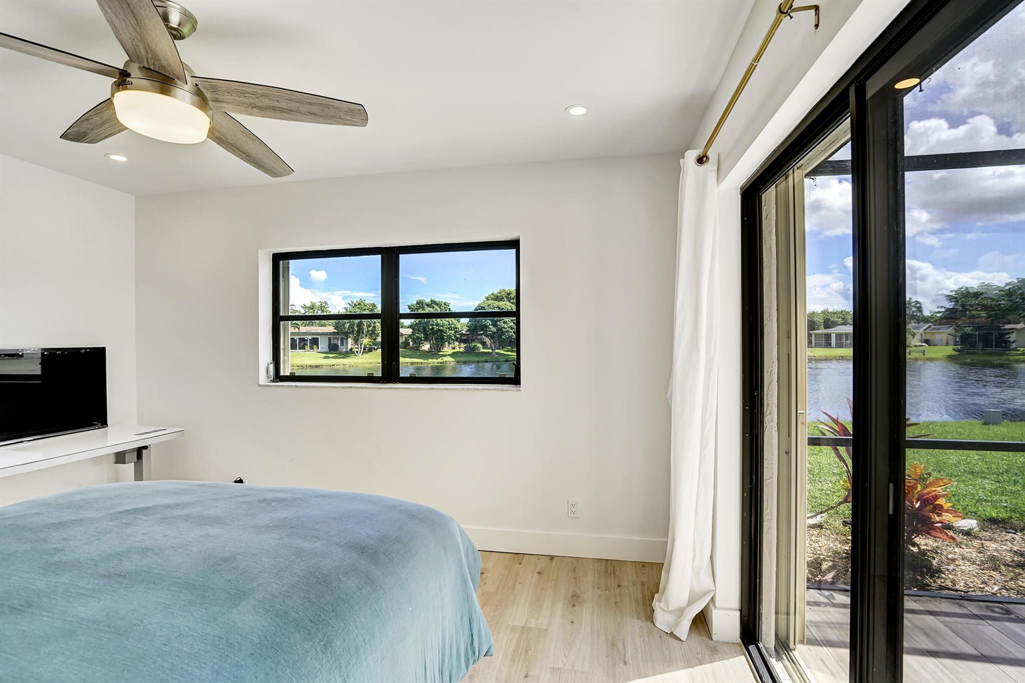 COCO WOOD LAKES SEC 1 - Residential Lease