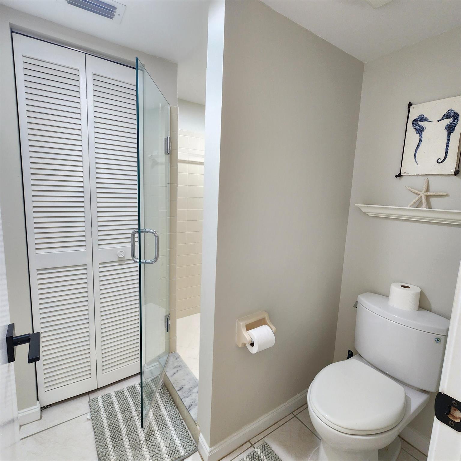 OCEAN HARBOUR CONDOMINIUM - Residential