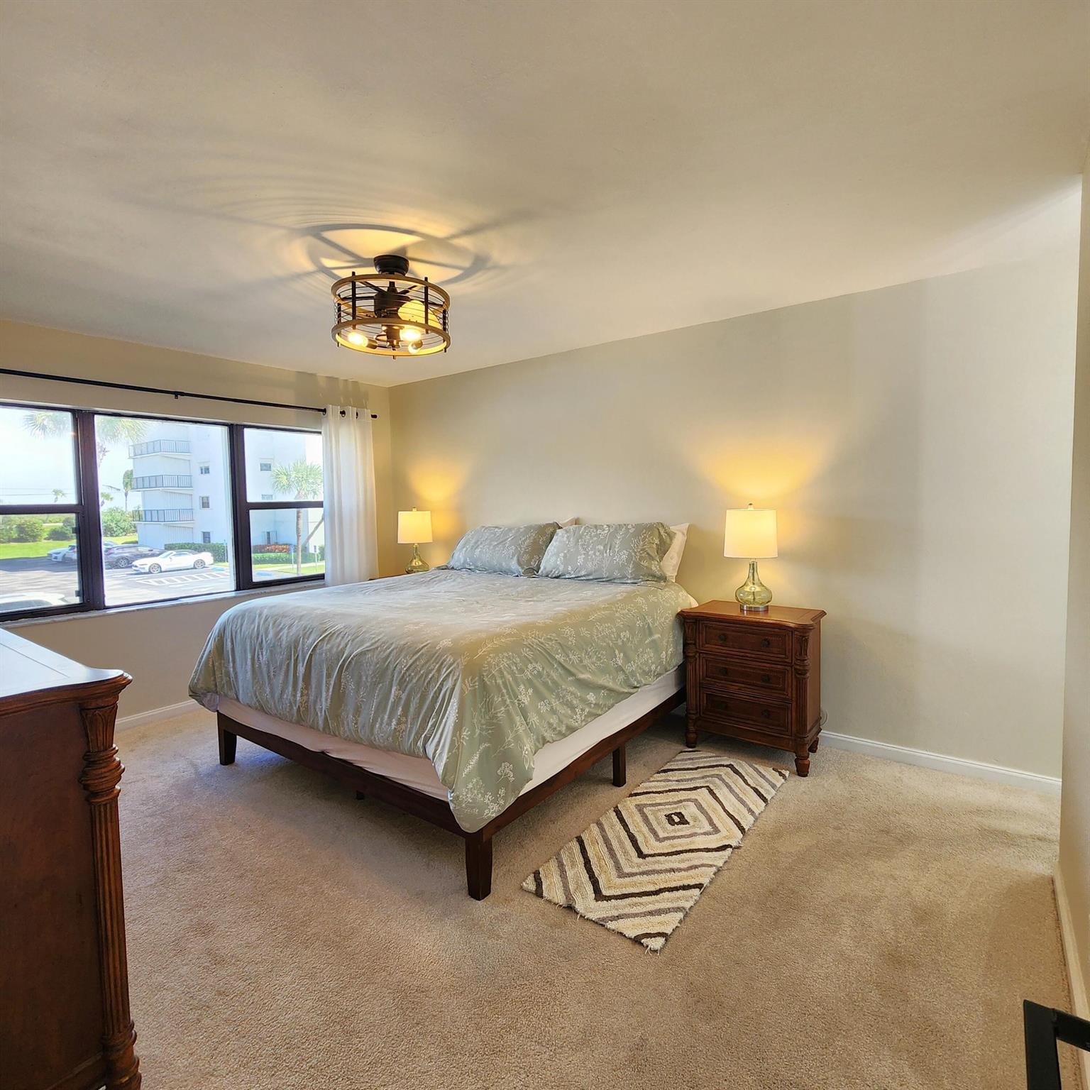 OCEAN HARBOUR CONDOMINIUM - Residential