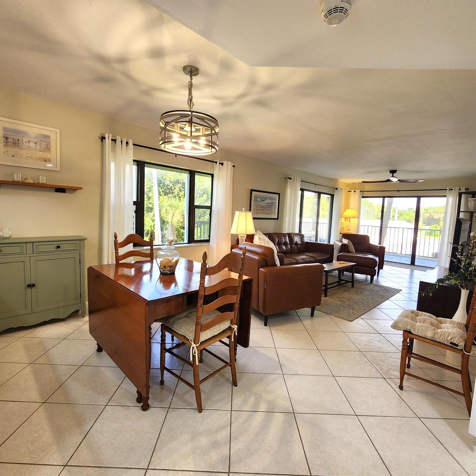 OCEAN HARBOUR CONDOMINIUM - Residential