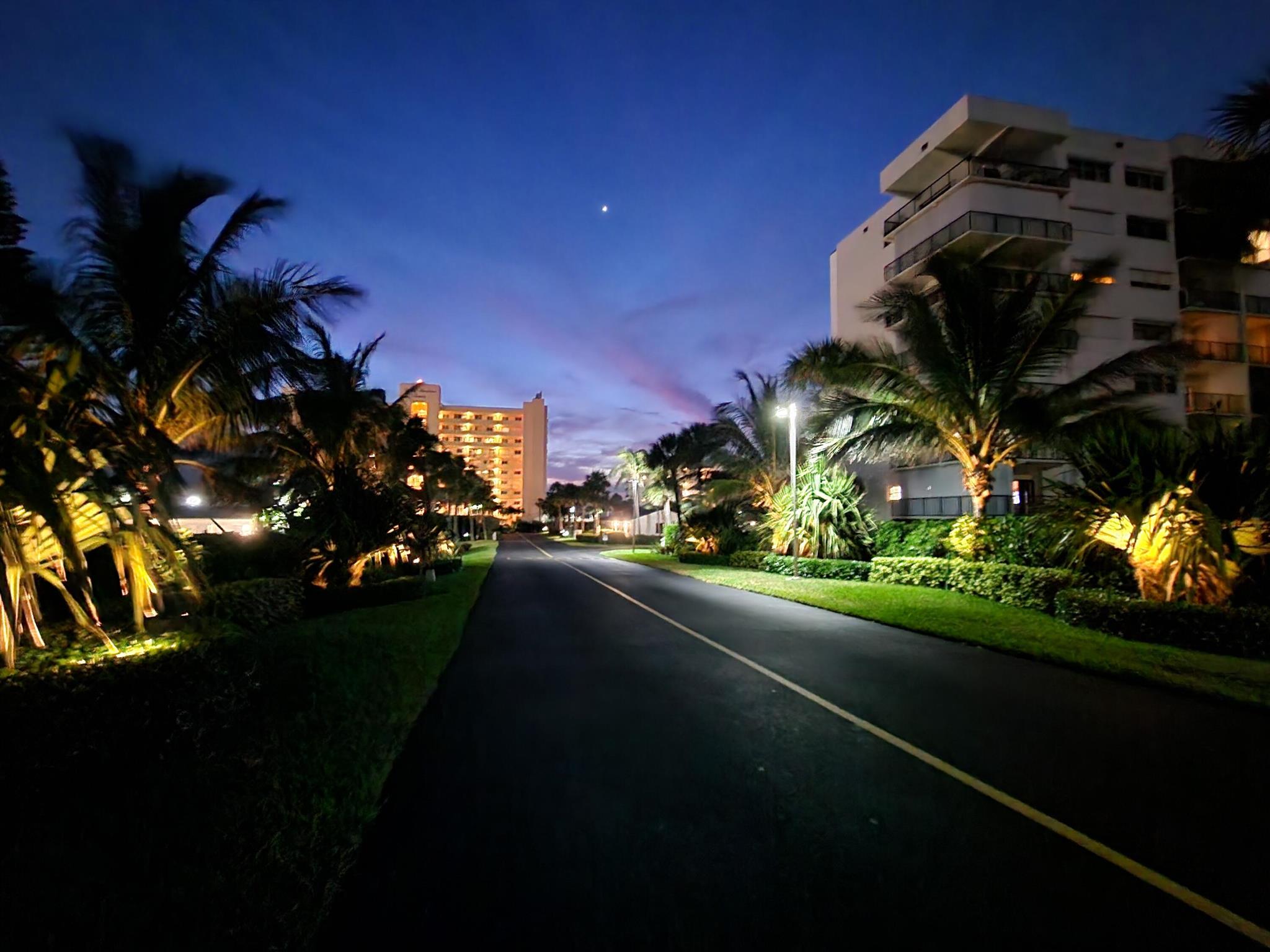 OCEAN HARBOUR CONDOMINIUM - Residential